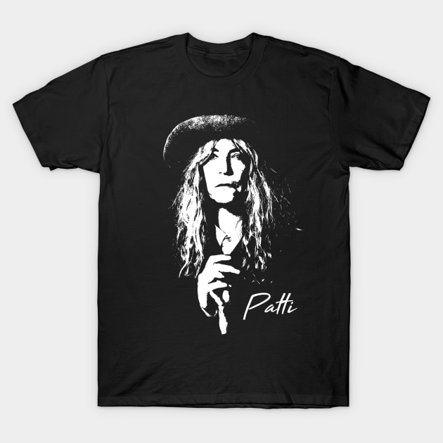 Patti Smith - Minimalist T-Shirt by PiedPiper